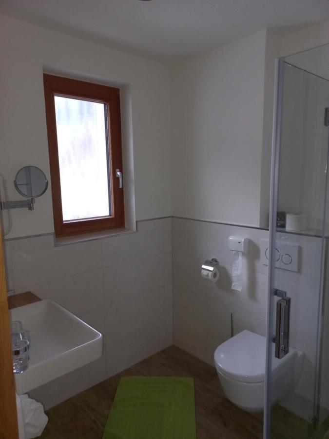 Appartamento Haus Alpenflora Flirsch Esterno foto